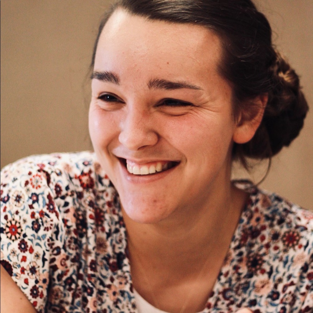 Meet your Posher, Angela